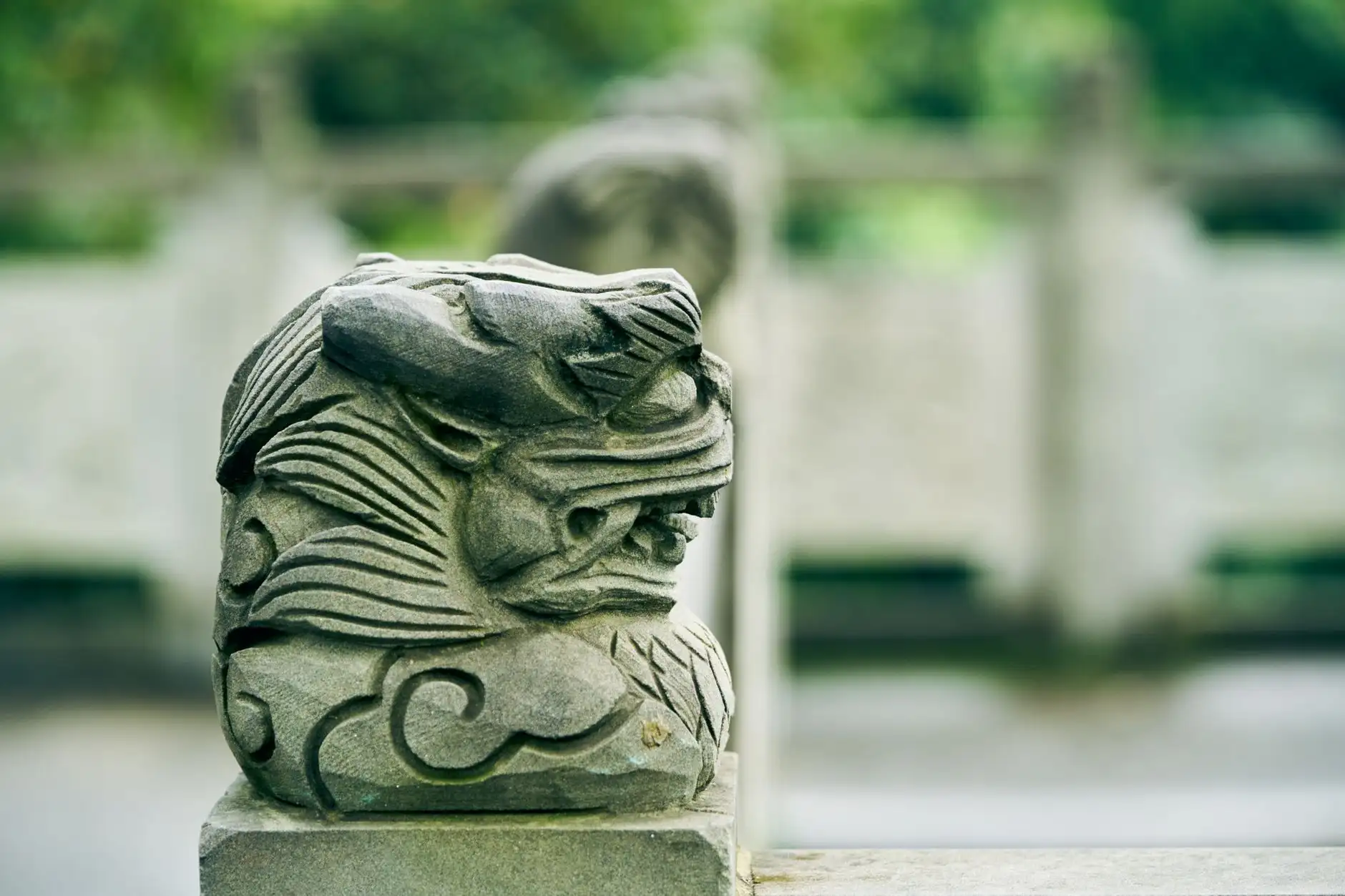 机械设备配件选型对比：耐磨性与成本平衡的综合评估