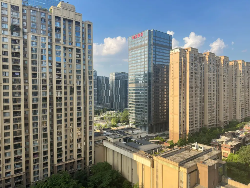 金属加工机械中模具定制与机械配件的精度控制要点解析