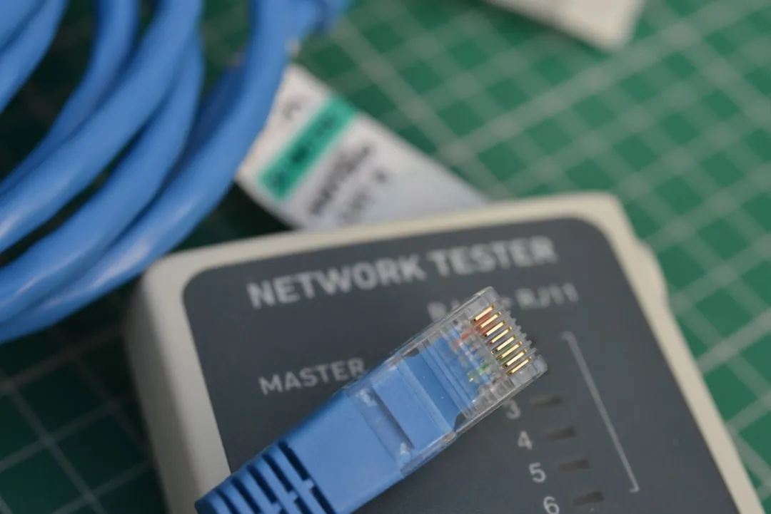 机械设备配件选型对比：耐用性与成本综合评估