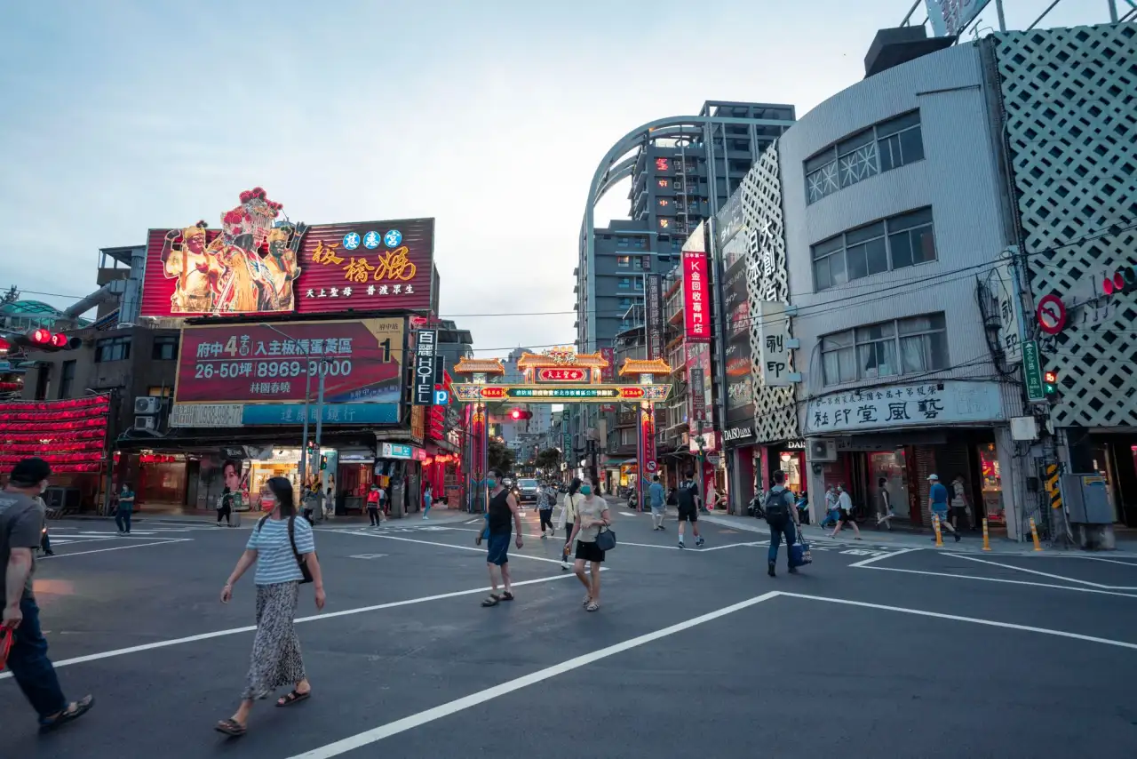 金属加工模具定制工艺方案设计与精度控制要点